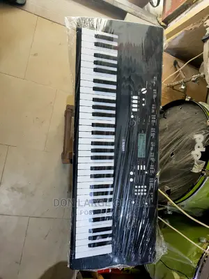 Yamaha Ez220 Keyboard