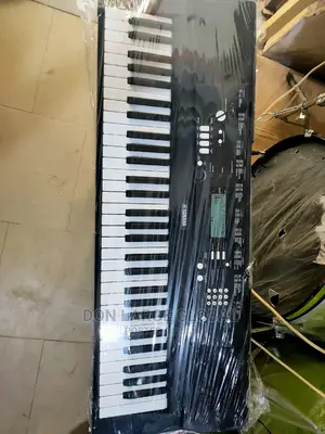 Yamaha Ez220 Keyboard