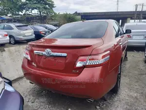 Toyota Camry 2010 Red
