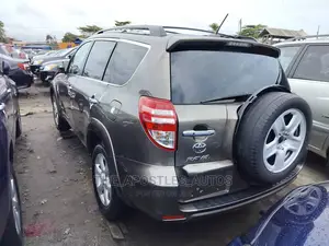 Toyota RAV4 3.5 Sport 4x4 2011 Brown