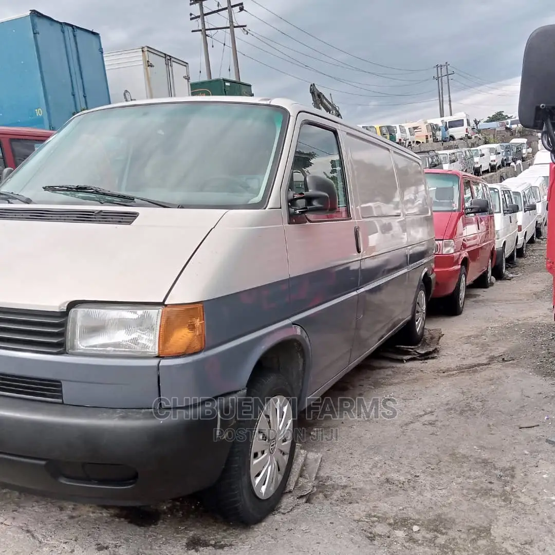 Volkswagen Transporter 2000 Grey