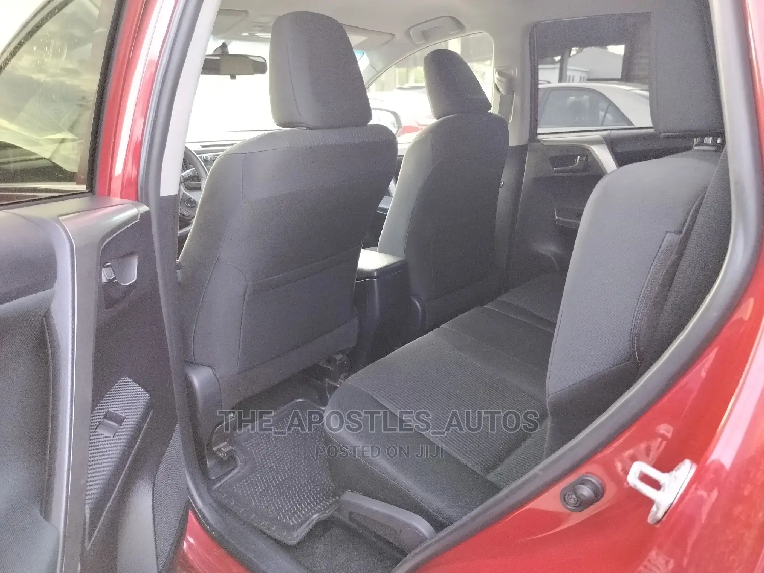 Toyota RAV4 2015 Red