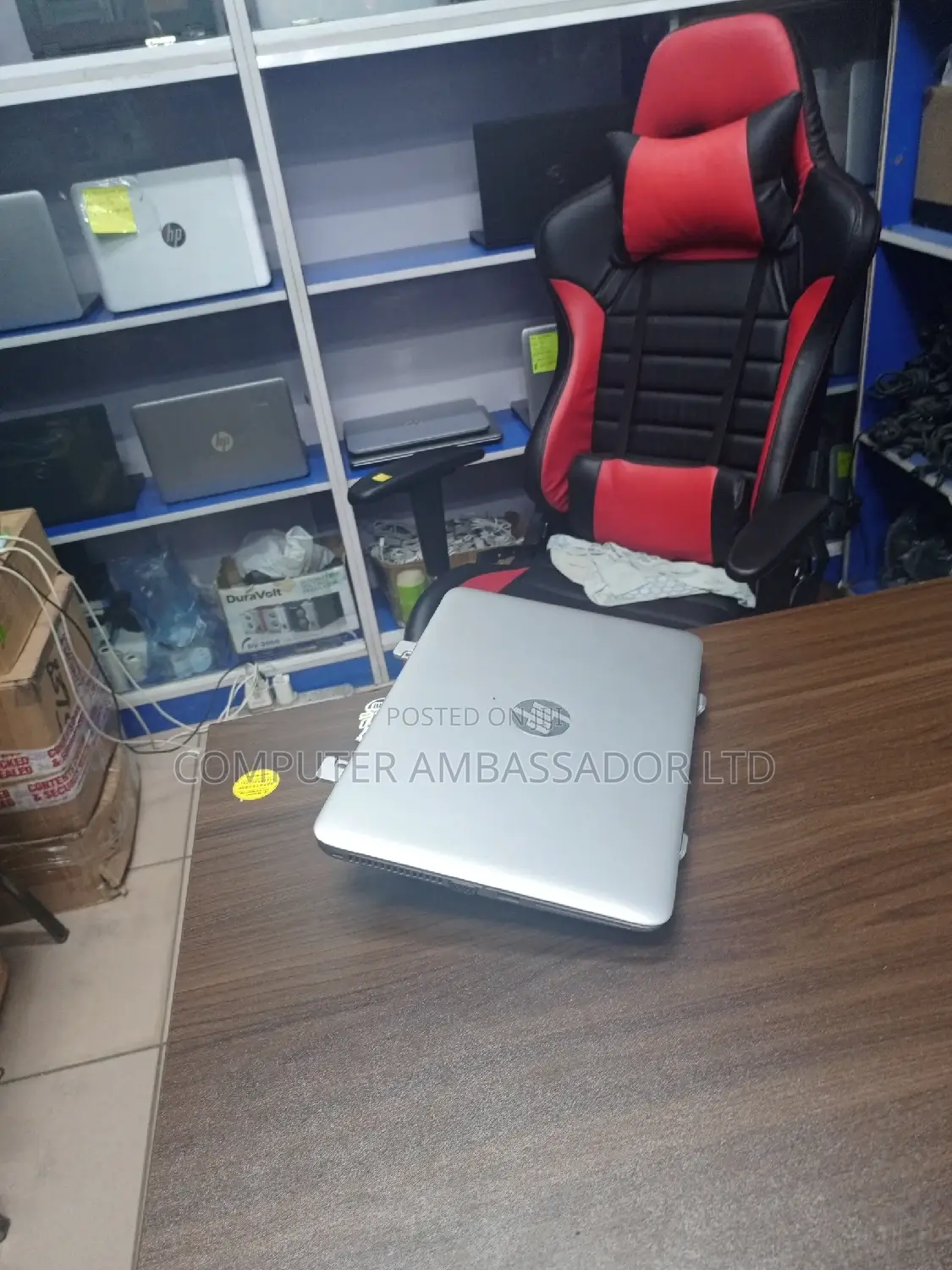 Laptop/Gadget Stand