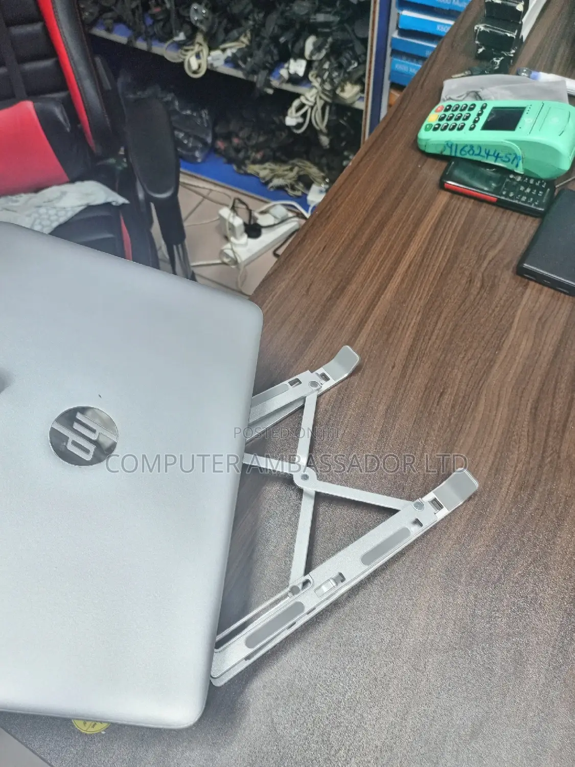 Laptop/Gadget Stand
