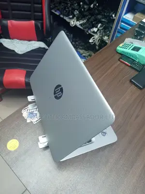 Laptop/Gadget Stand