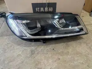 Volkswagen Touareg Headlights 2016