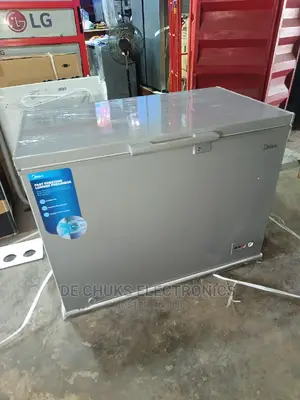 Midea 310 Liters Fast Freezing Chest Freezer (Sliding Glass)