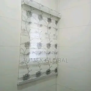 Window Blind With Lining