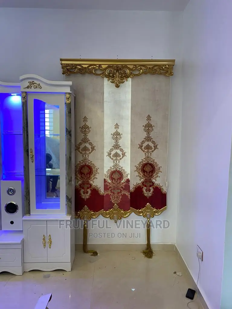 Turkish Royal Blind