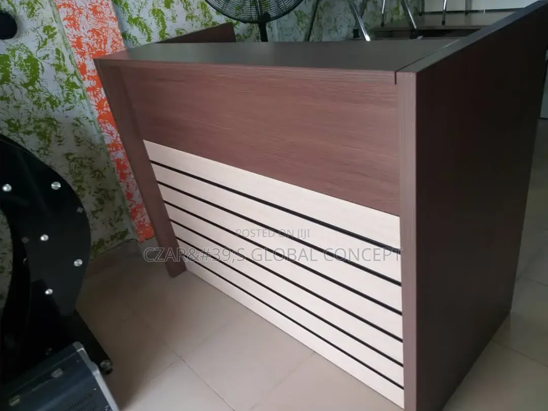 Executive Reception Table