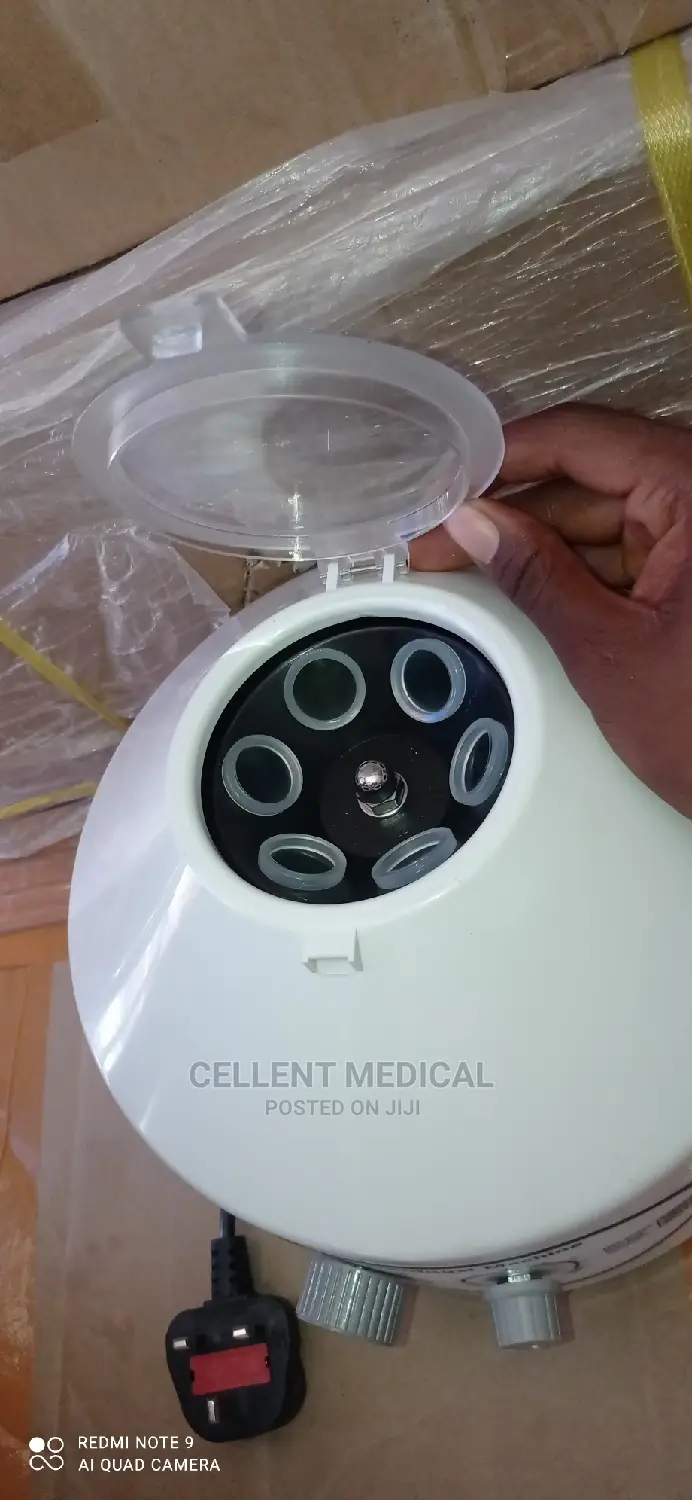 6 Holes/ 6 Bucket Centrifuge in Lagos Island (Eko) Medical Supplies