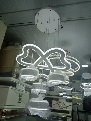 Superior Quality Multicolor 4-Box Dropping Chandelier Light