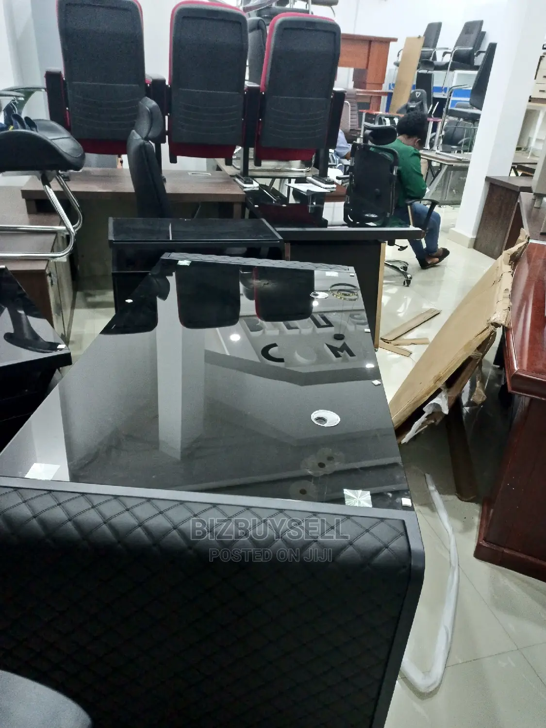 Executive Office Table Glass