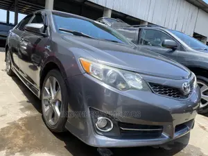 Toyota Camry 2014 Gray