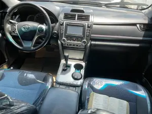 Toyota Camry 2014 Gray