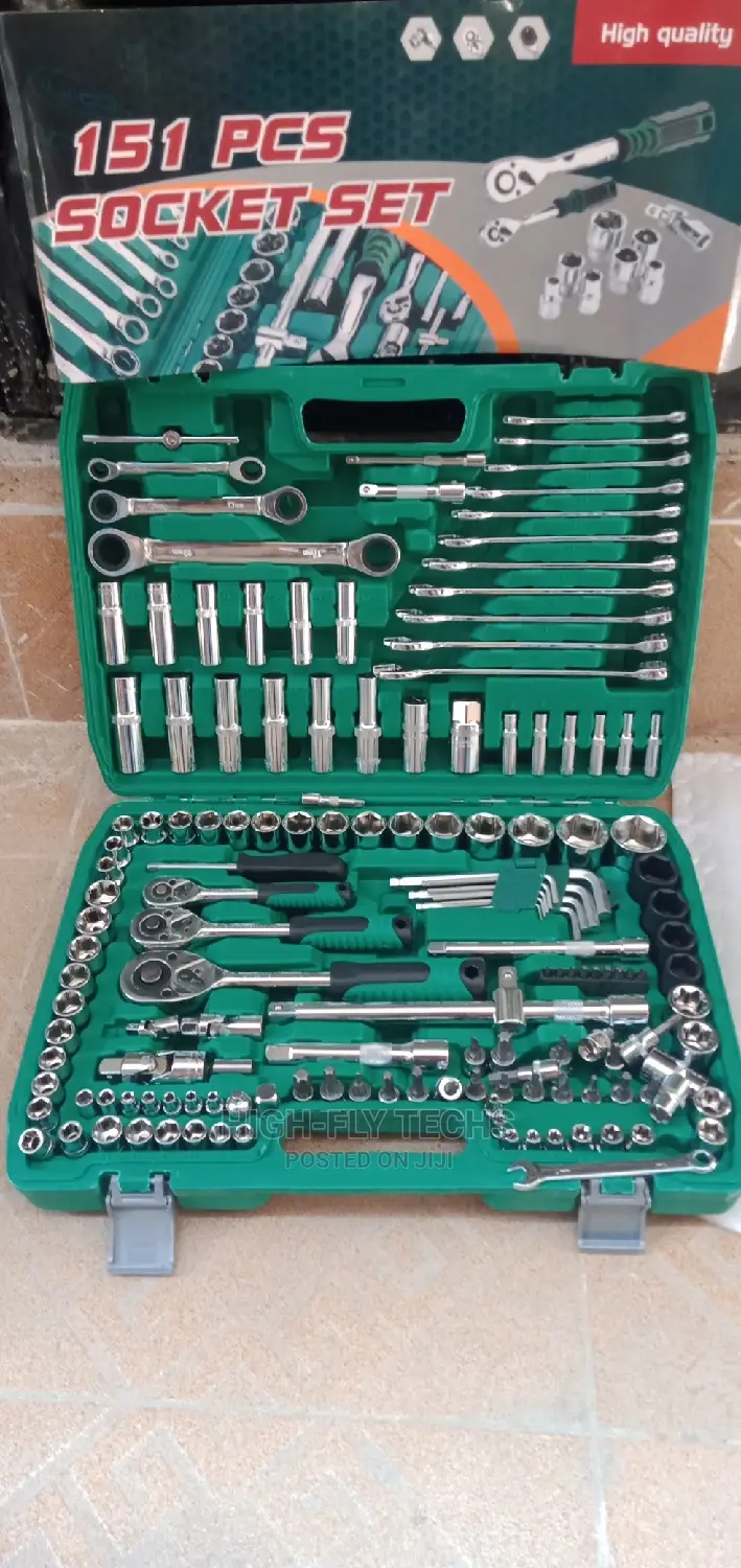 151 PCS Socket Set