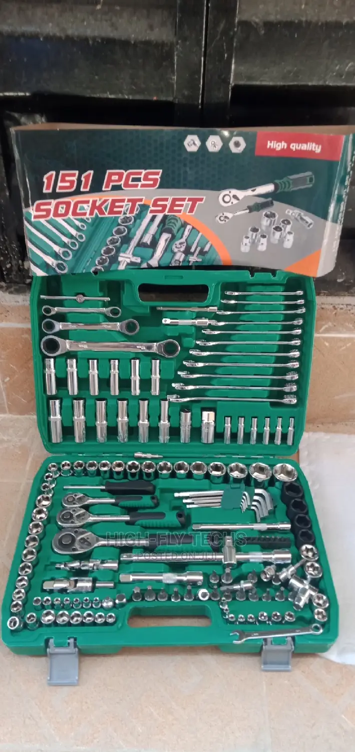 151 PCS Socket Set