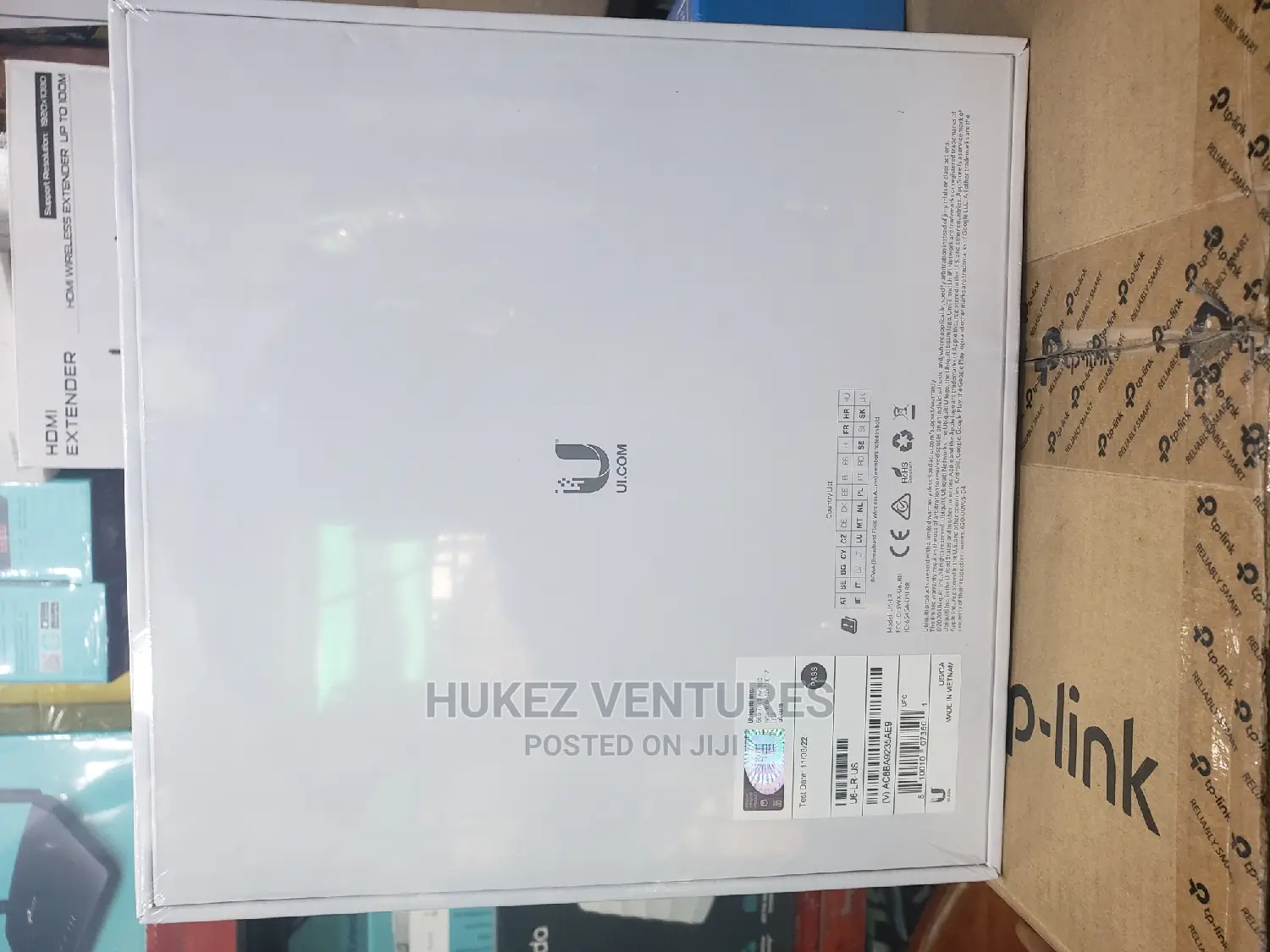 Ubiquity Unifi U6 Long Range Access Point .