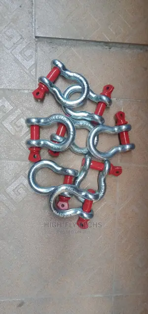 Shackles 7 Inches