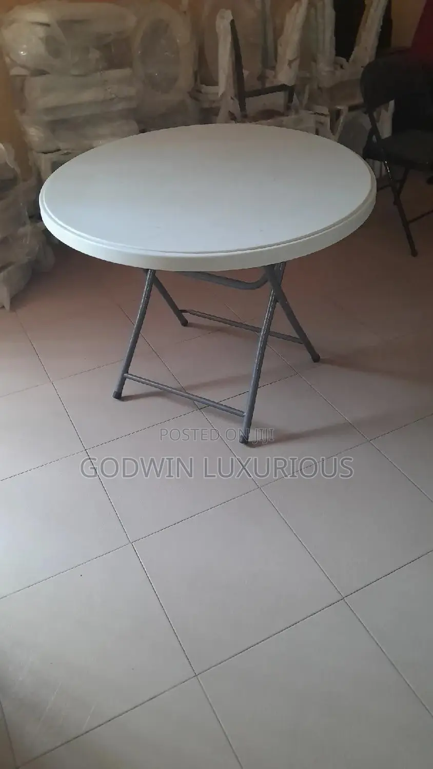 3 Feet Banquet Table