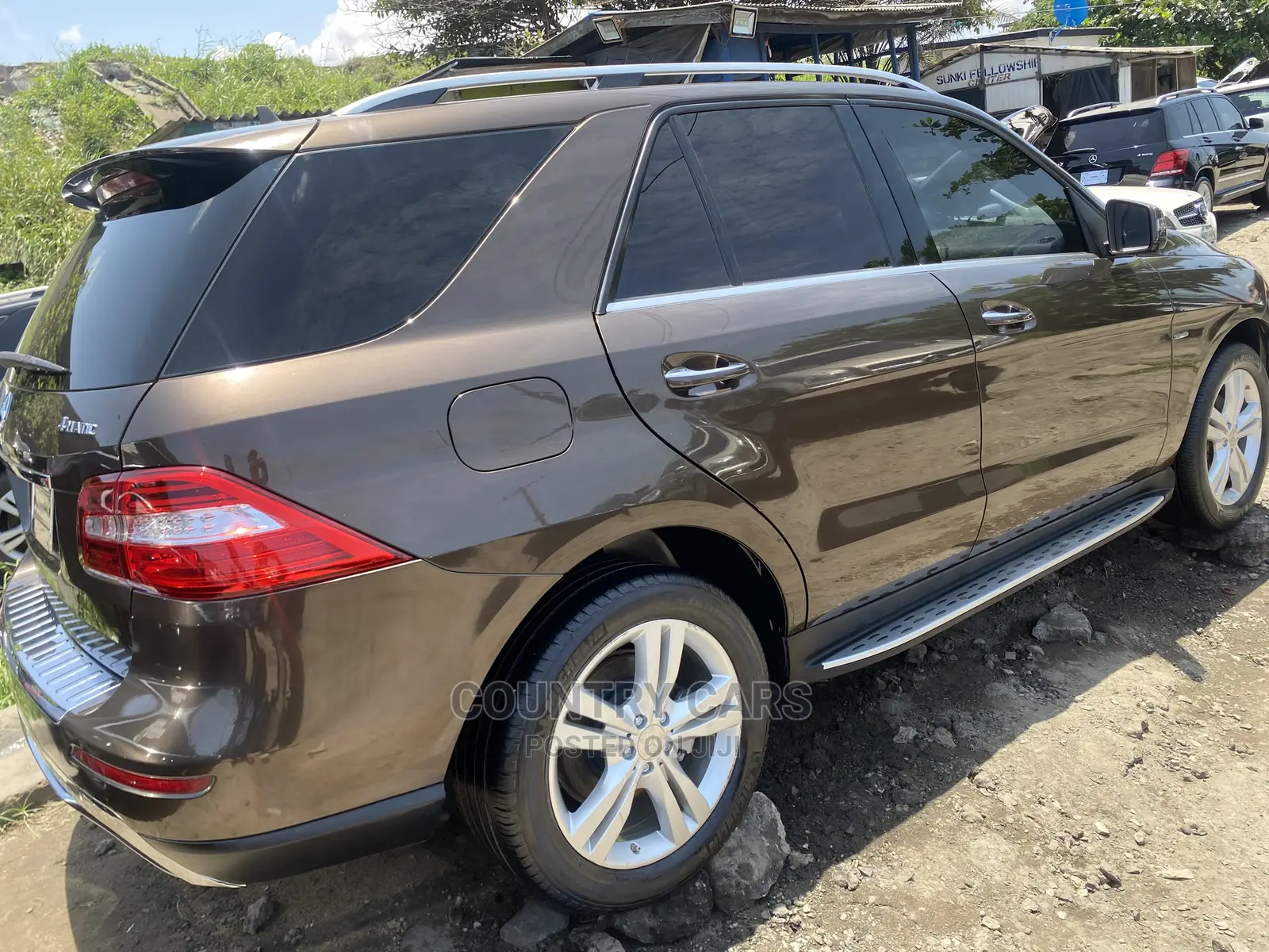 Mercedes-Benz M Class 2014 Brown