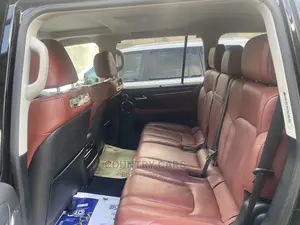 Lexus LX 570 AWD 2018 Black
