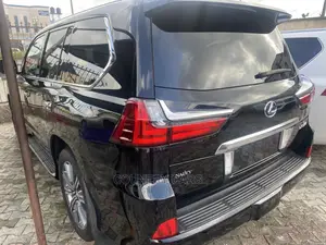 Lexus LX 570 AWD 2018 Black