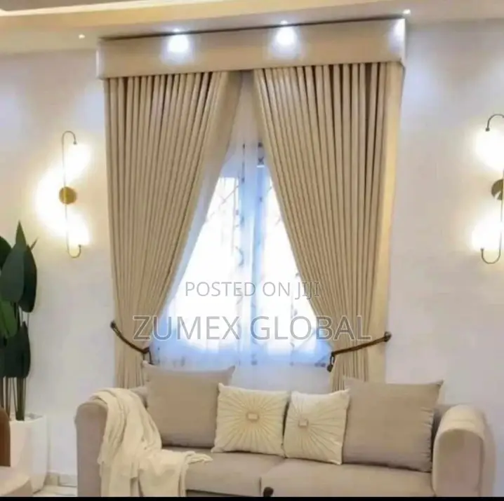 Bord Curtain Design