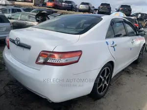 Toyota Camry 2009 White
