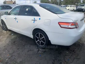 Toyota Camry 2009 White