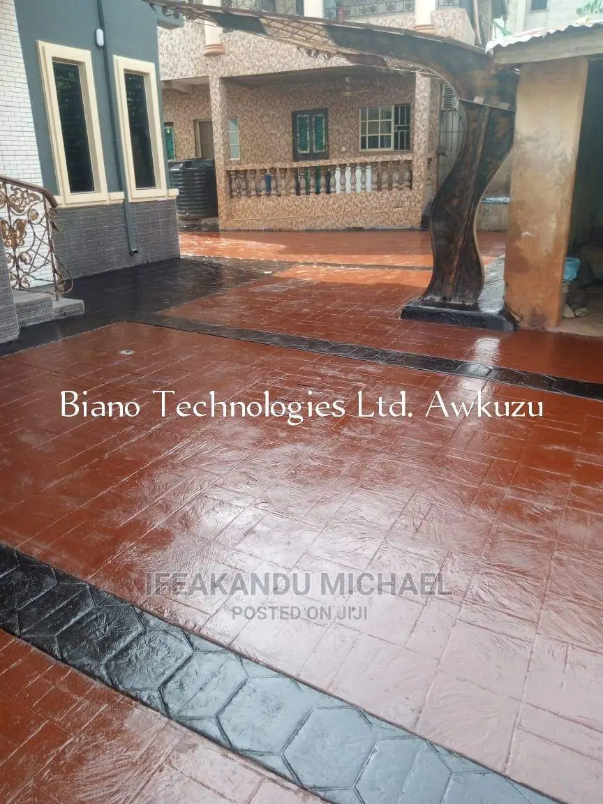 Interlocking and Compound Flooring