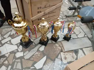 4set of Trophy