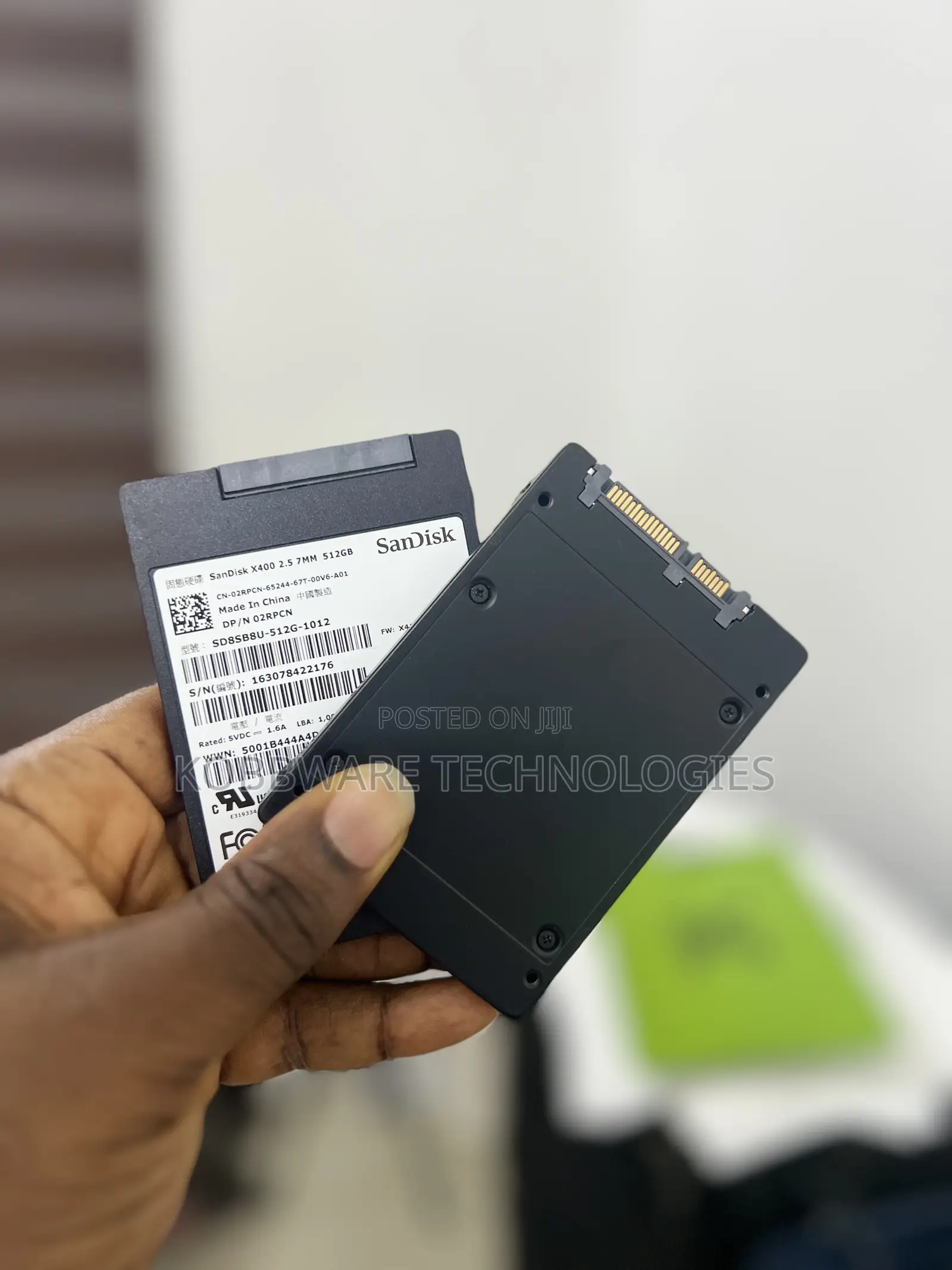 512gb Sandisk SSD
