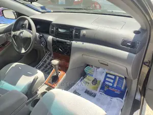 Toyota Corolla LE 2007 Gray