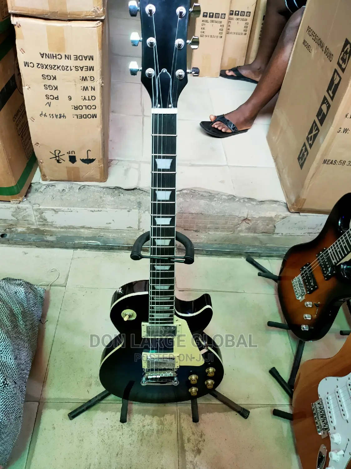 Gipson Lead Guitar With Effect