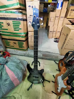 Gipson 4 Stings Bass Guitar