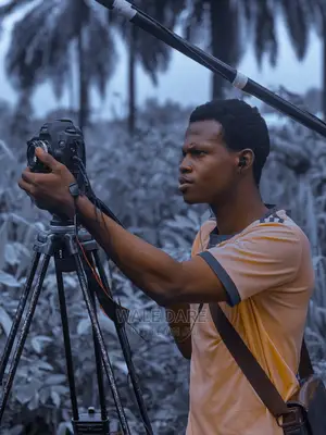 Video Editor / Cinematographer