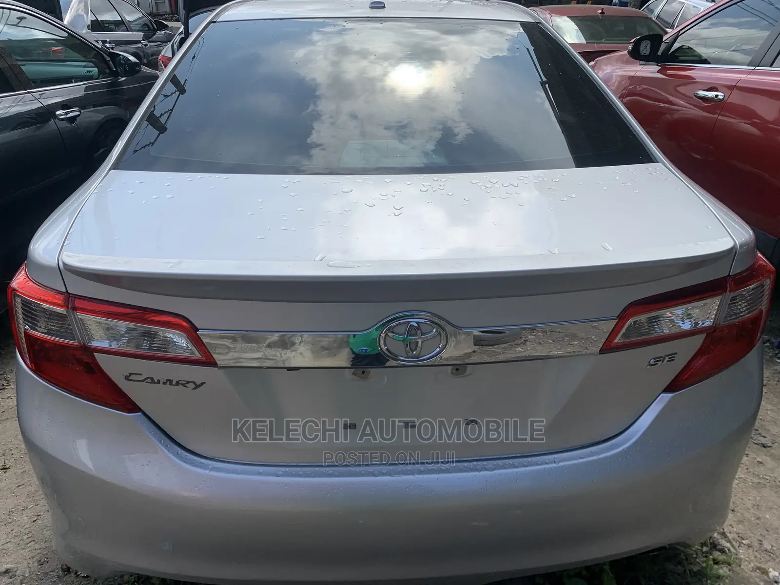 Toyota Camry SE 4dr Sedan (2.5L 4cyl 6A) 2013 Silver