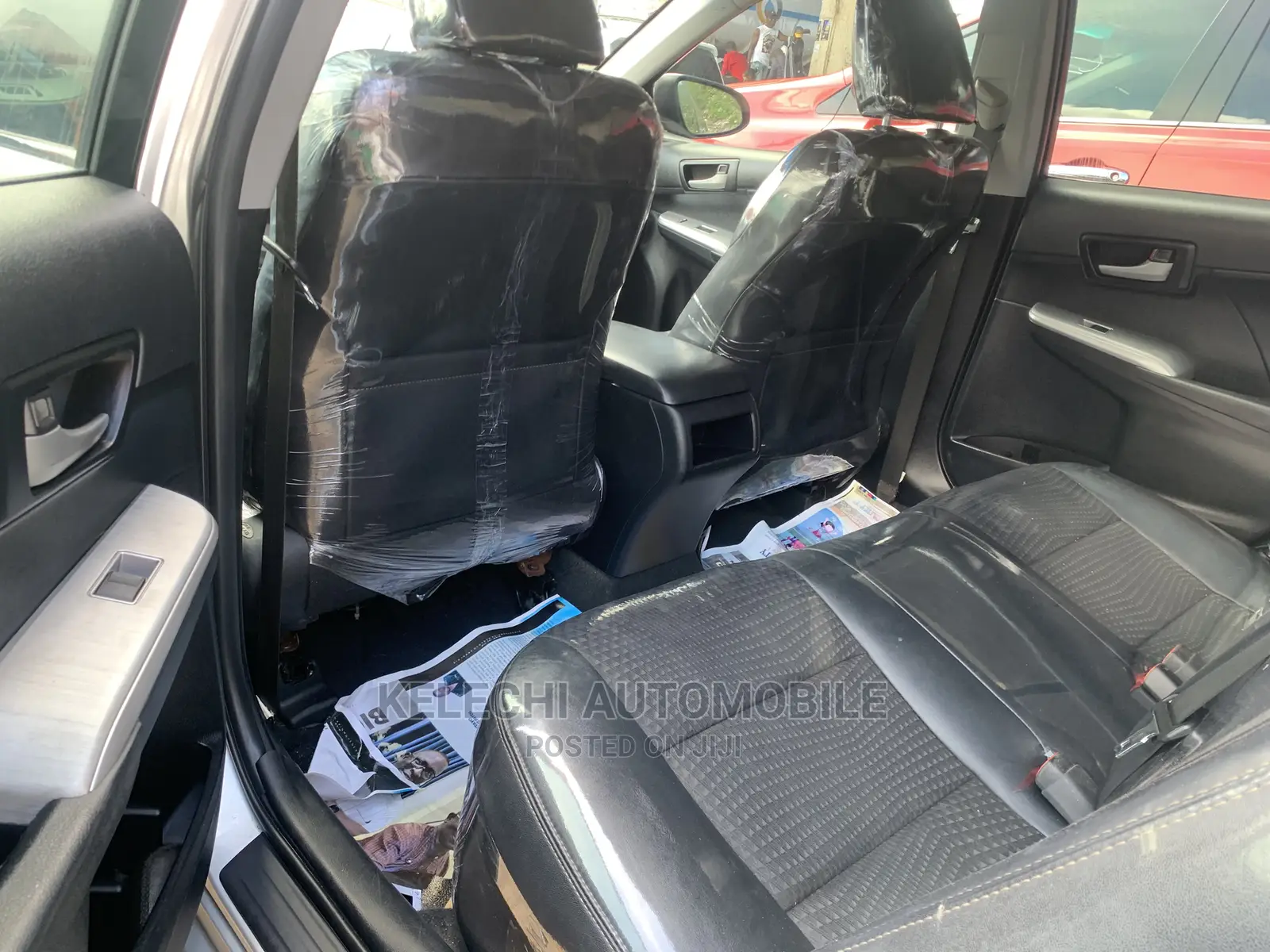 Toyota Camry SE 4dr Sedan (2.5L 4cyl 6A) 2013 Silver
