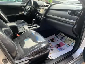 Toyota Camry 2013 Silver