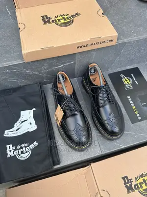 Original DR MARTENS 3989 White/Black Available in Store