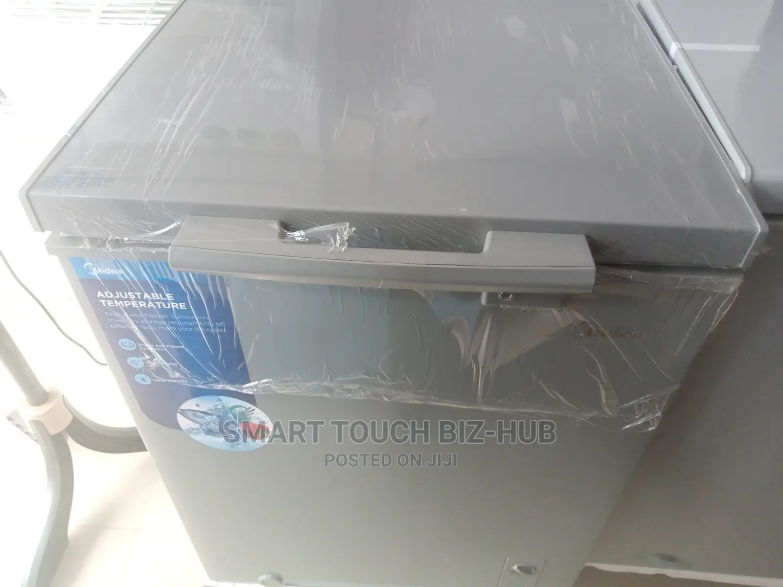 Midea Fast Freezing Chest Freezer 142l