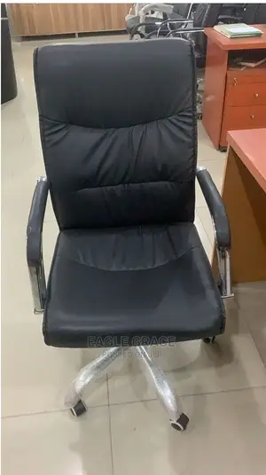 Executive Swivel Office Chair