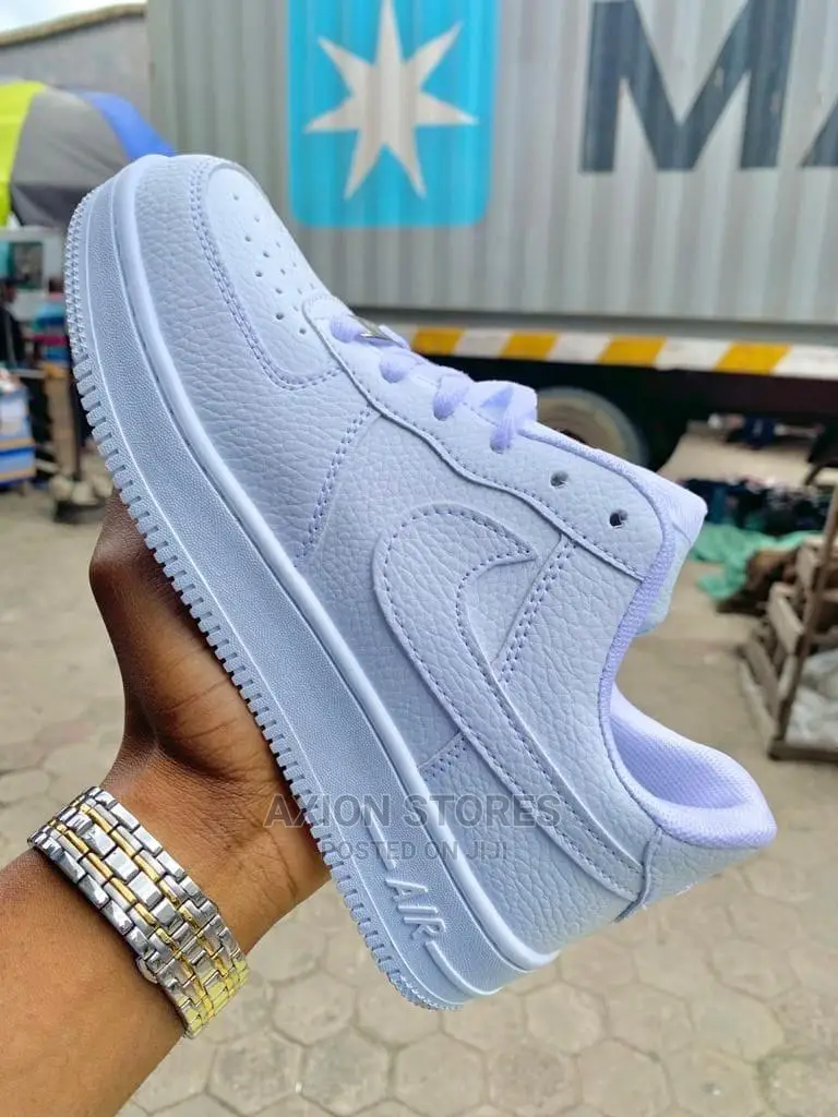 High Quality Nike Air Force 1 Sneakers