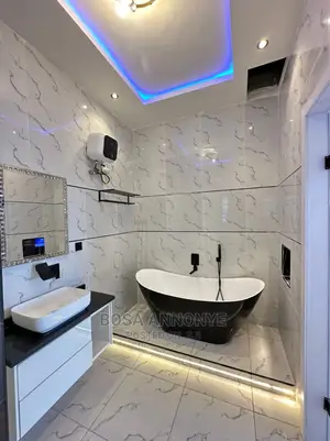 5bdrm Duplex in Ado / Ajah for sale