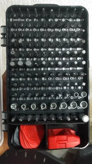 Portable Multifunctional Screwdriver Disassembly Tools Set