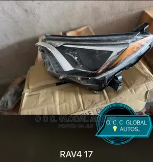 Headlamp Rav4 2017