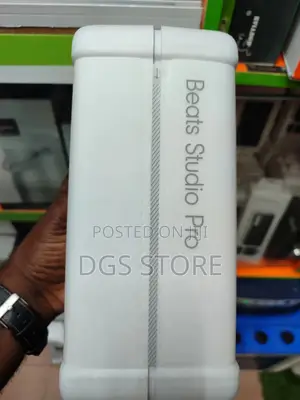 Beats Studio Pro (2023) Bluetooth Headphone