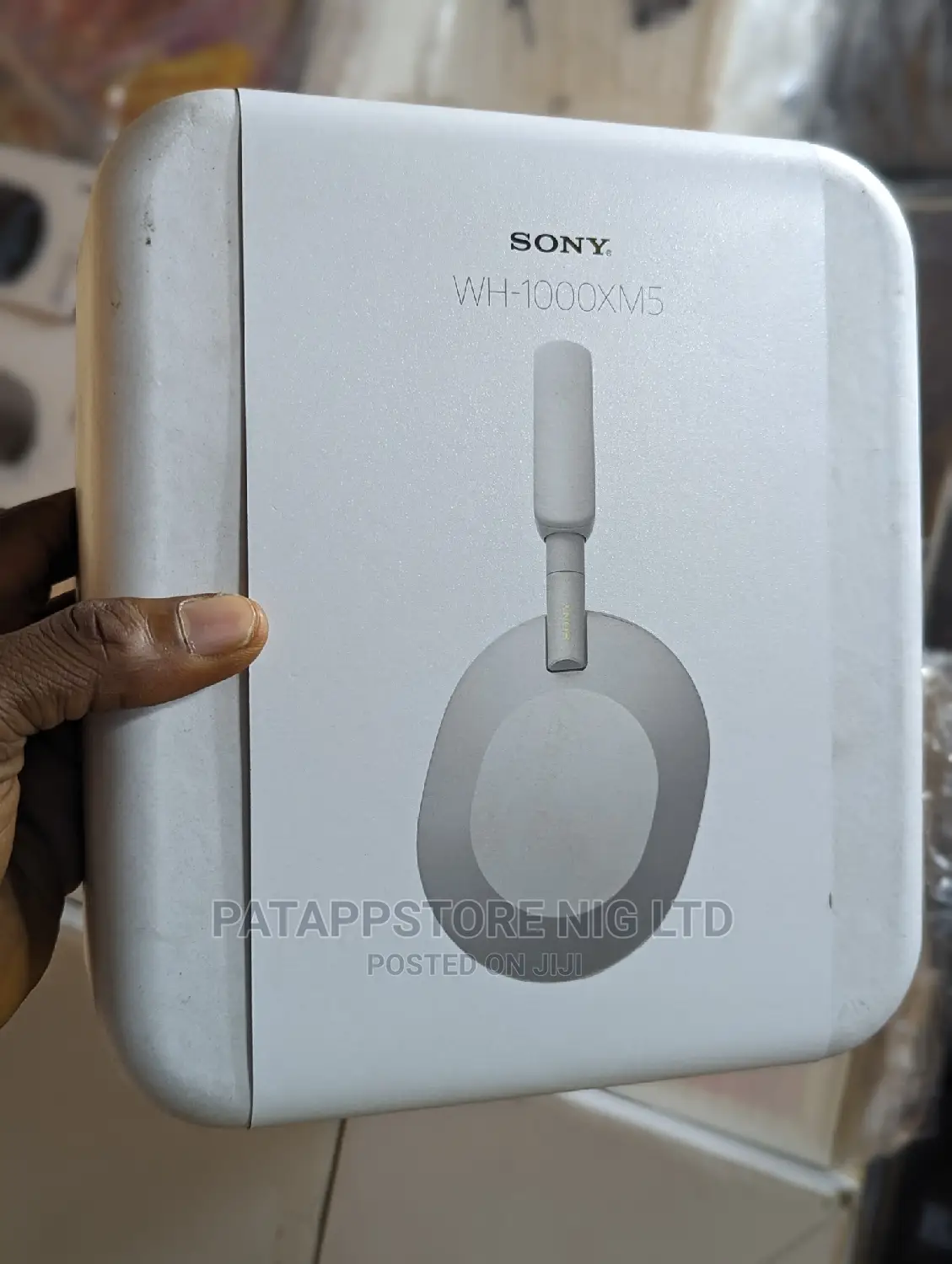 Sony WH-1000XM5