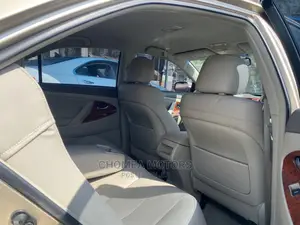 Toyota Camry 2011 Gold